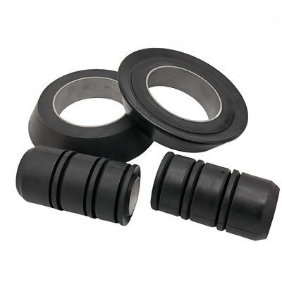 Ποτήρι ελαστικού σαμπουάν υψηλών επιδόσεων με ένταση πίεσης 10.000 PSI, υλικό νιτρίλης (NBR) και προσαρμοσμένα μεγέθη για εφαρμογές πετρελαϊκών πετρελαίων