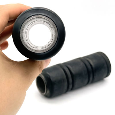 Τύπος TA καουτσούκ Swab Cup με υψηλής ποιότητας νιτρίλιο (NBR) και ανθεκτικό στη διάβρωση σίδηρο για εφαρμογές πετρελαϊκών πετρελαϊκών πετρελαίων 10.000 PSI