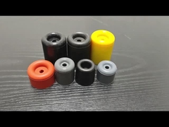 Πολυχρωματικές στρογγυλές πόρτες από καουτσούκ